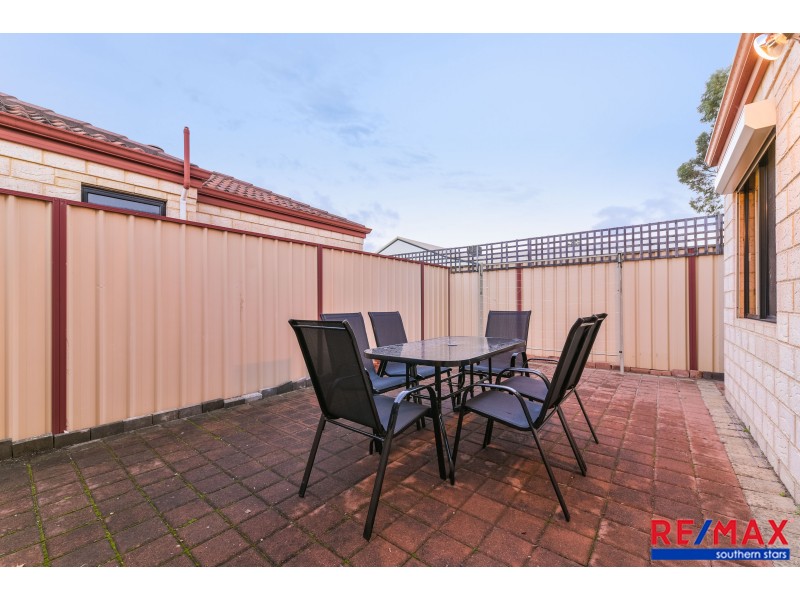8/161 Sevenoaks Street, Cannington WA 6107