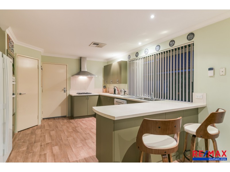 36 Woodside Loop, Beckenham WA 6107