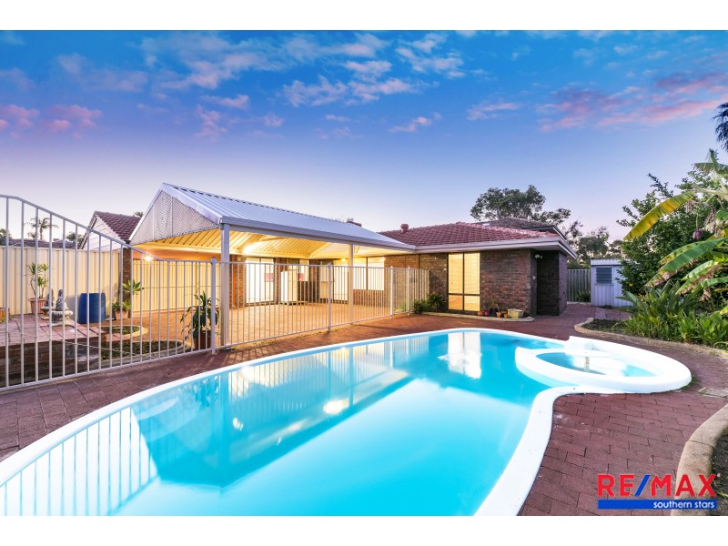 6 Wilts Place, Leeming WA 6149