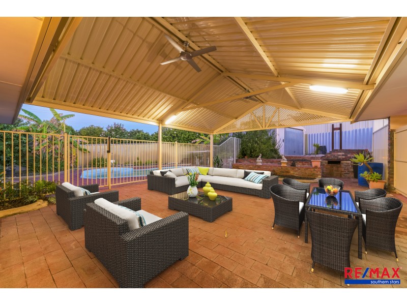 6 Wilts Place, Leeming WA 6149
