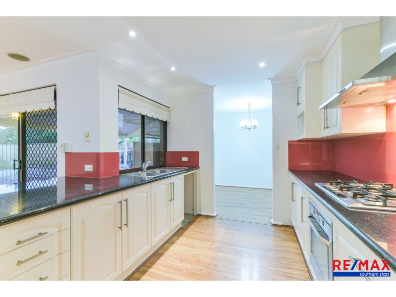 6 Wilts Place, Leeming WA 6149