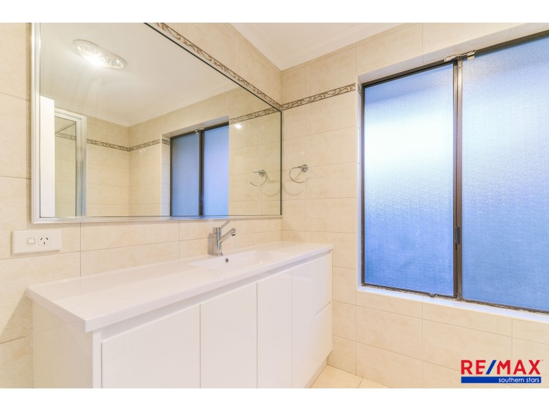 6 Wilts Place, Leeming WA 6149