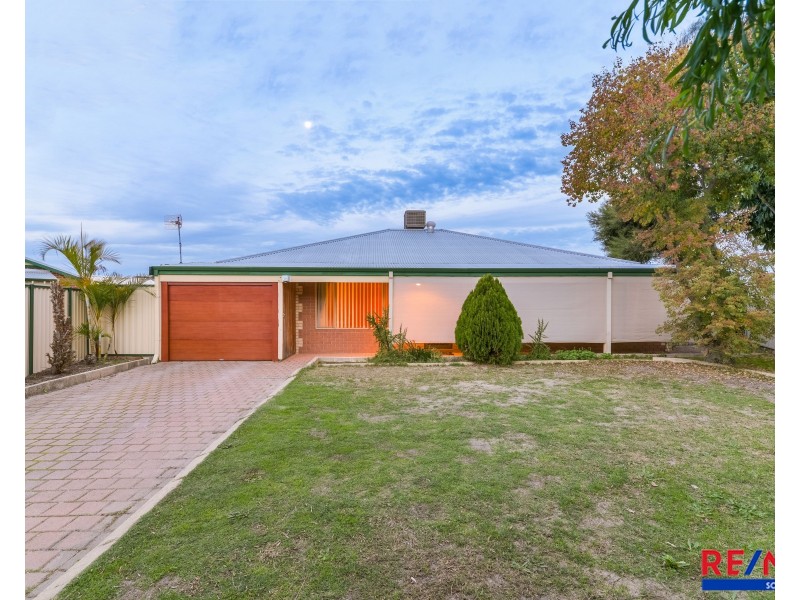 5 Skytown Place, Queens Park WA 6107