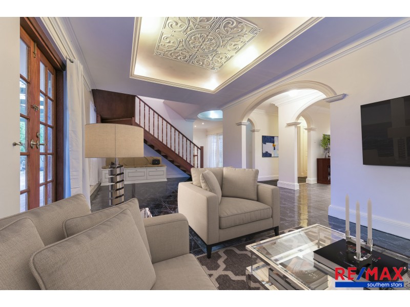 6 Ash Court, Armadale WA 6112