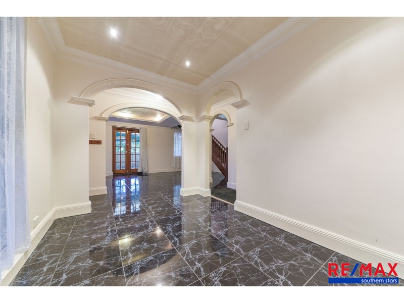 6 Ash Court, Armadale WA 6112