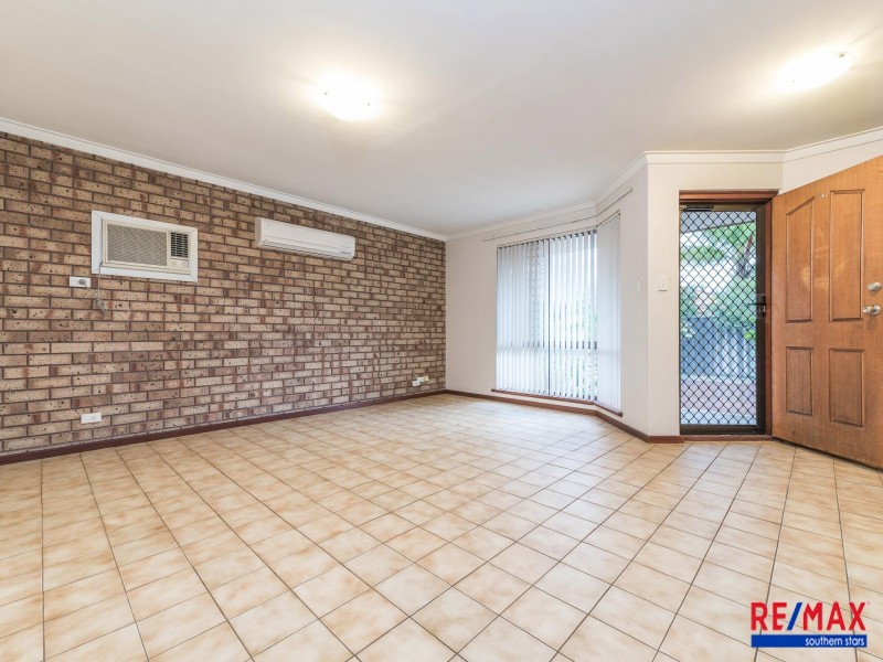 2/52 George Way, Cannington WA 6107