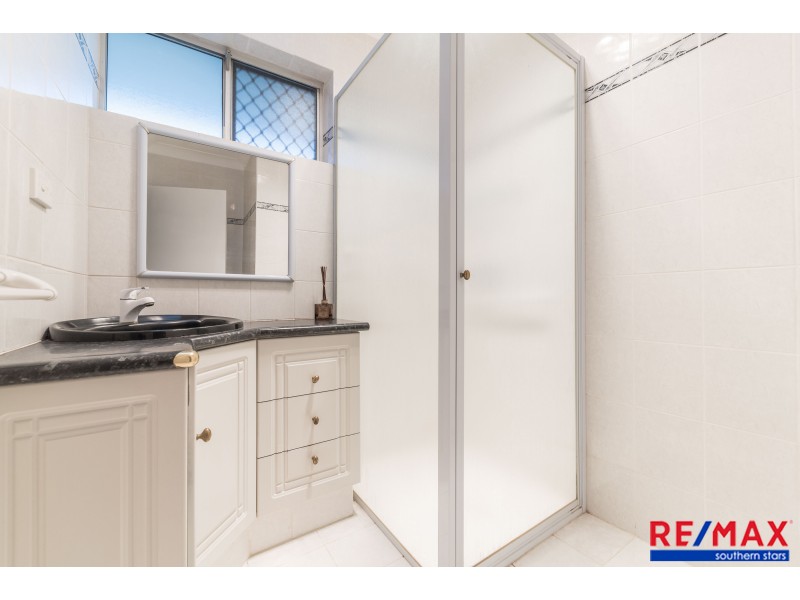 10 Junee Place, Armadale WA 6112