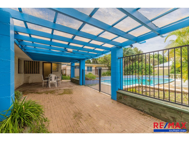 10 Junee Place, Armadale WA 6112