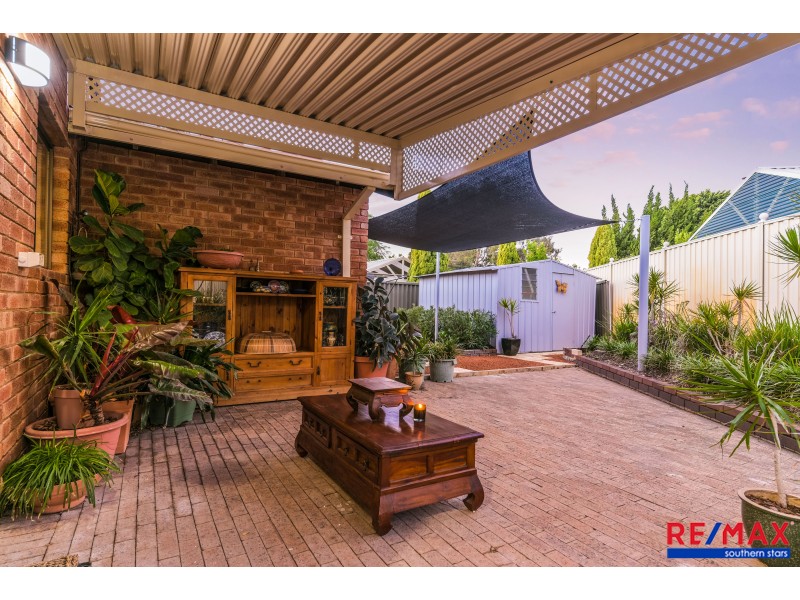 2 Galvin Court, Leeming WA 6149