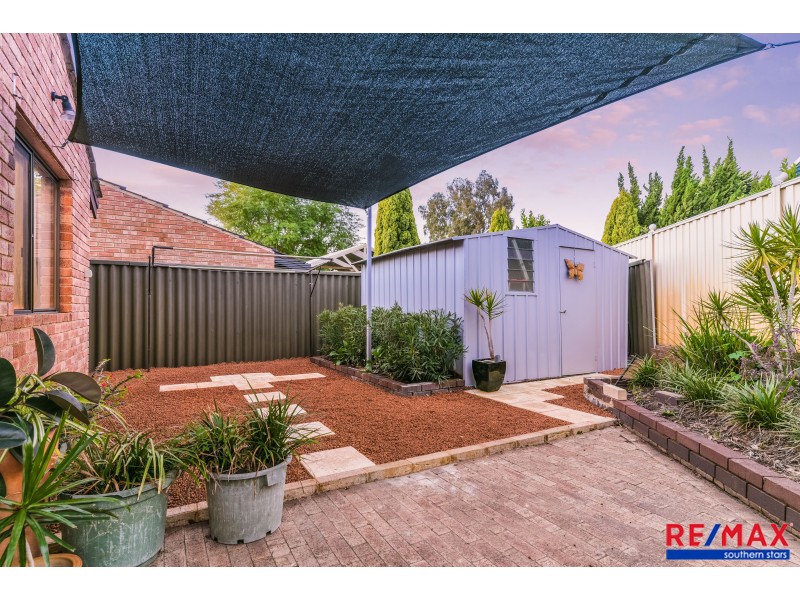 2 Galvin Court, Leeming WA 6149