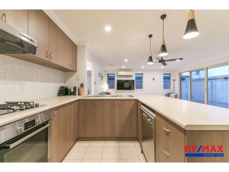 35 Dulwich Street, Beckenham WA 6107