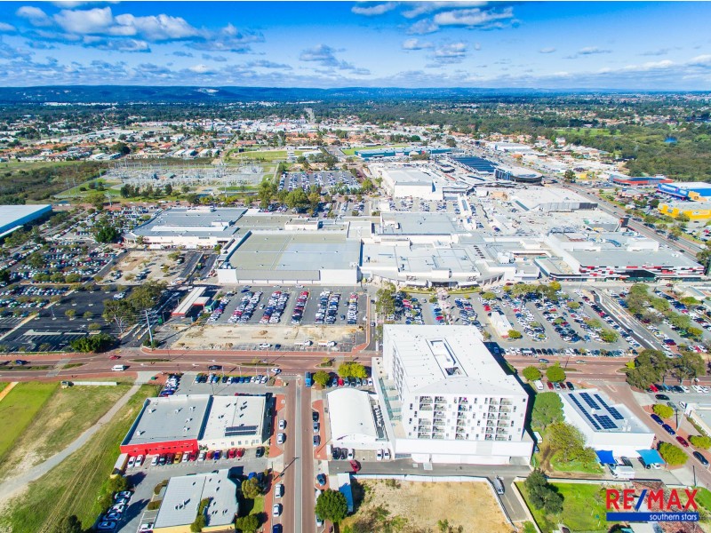 1/20 Cecil Ave, Cannington WA 6107