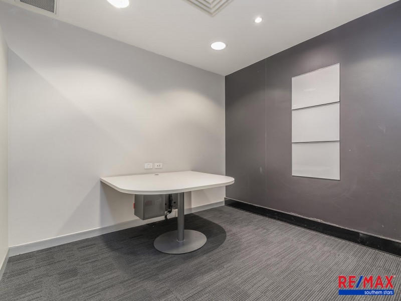 1/20 Cecil Ave, Cannington WA 6107