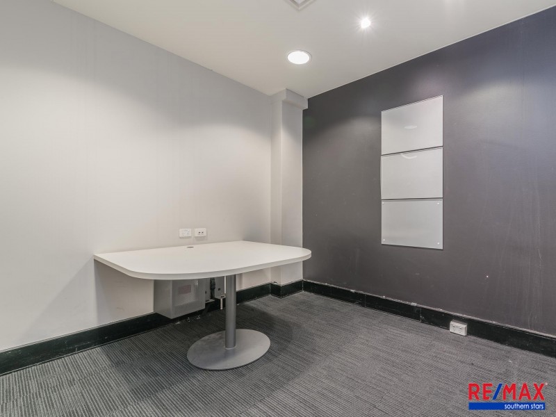 1/20 Cecil Ave, Cannington WA 6107