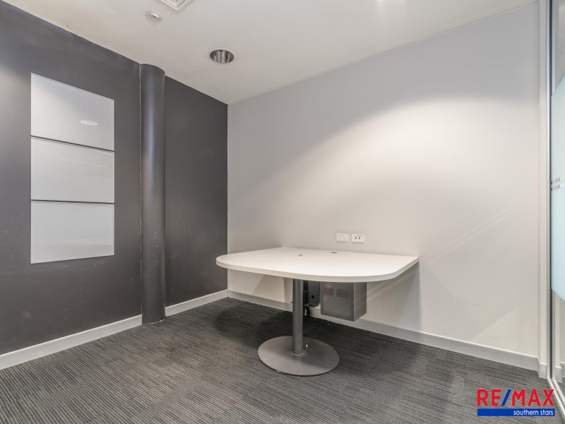 1/20 Cecil Ave, Cannington WA 6107