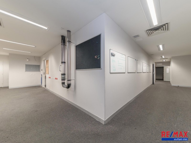 1/20 Cecil Ave, Cannington WA 6107