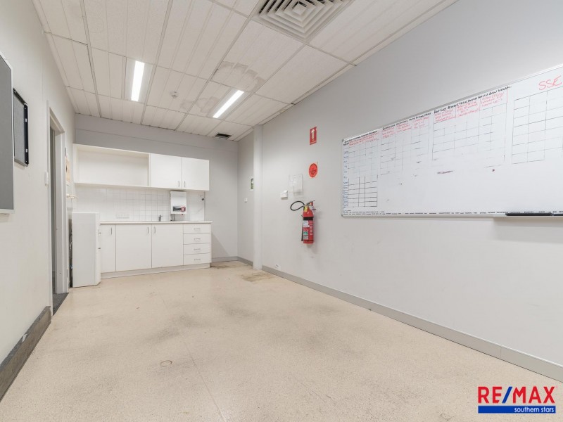 1/20 Cecil Ave, Cannington WA 6107