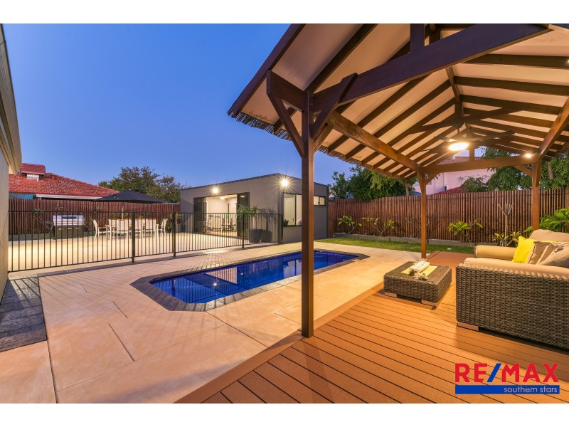 49 Burnett Avenue, Leeming WA 6149