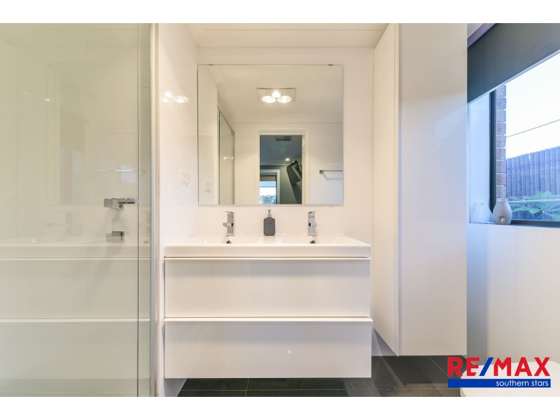 49 Burnett Avenue, Leeming WA 6149