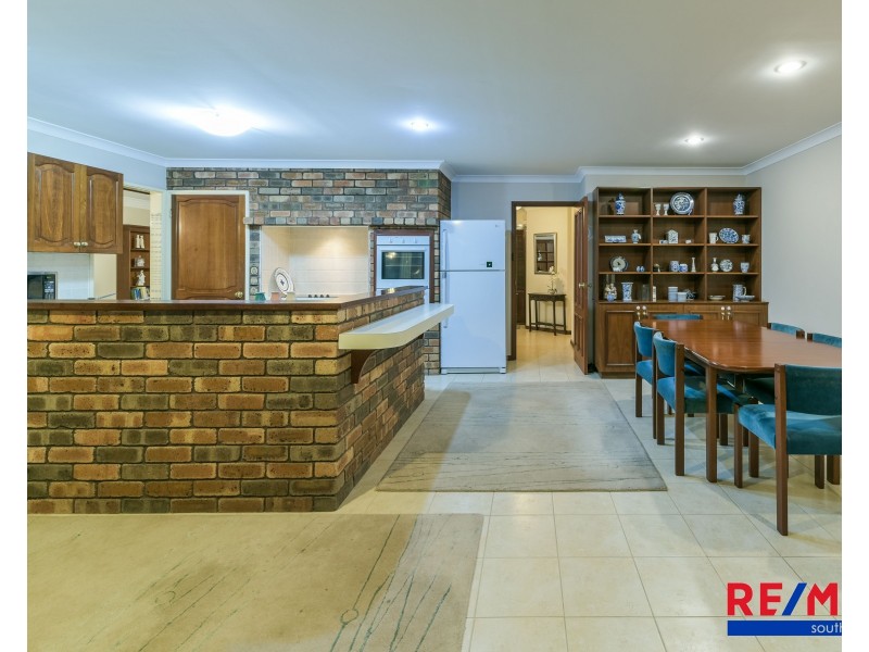14 Blenny Close, Cannington WA 6107