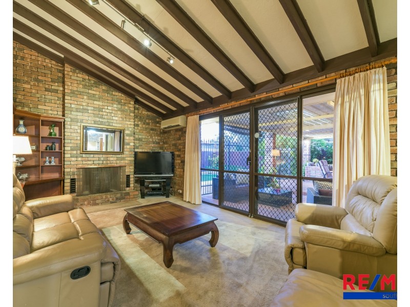 14 Blenny Close, Cannington WA 6107