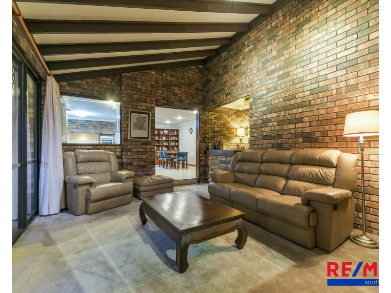14 Blenny Close, Cannington WA 6107