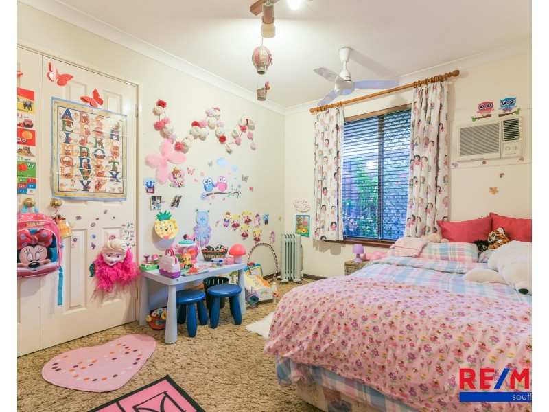 14 Blenny Close, Cannington WA 6107