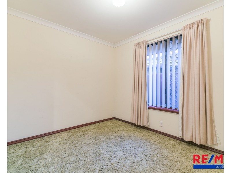 14 Blenny Close, Cannington WA 6107