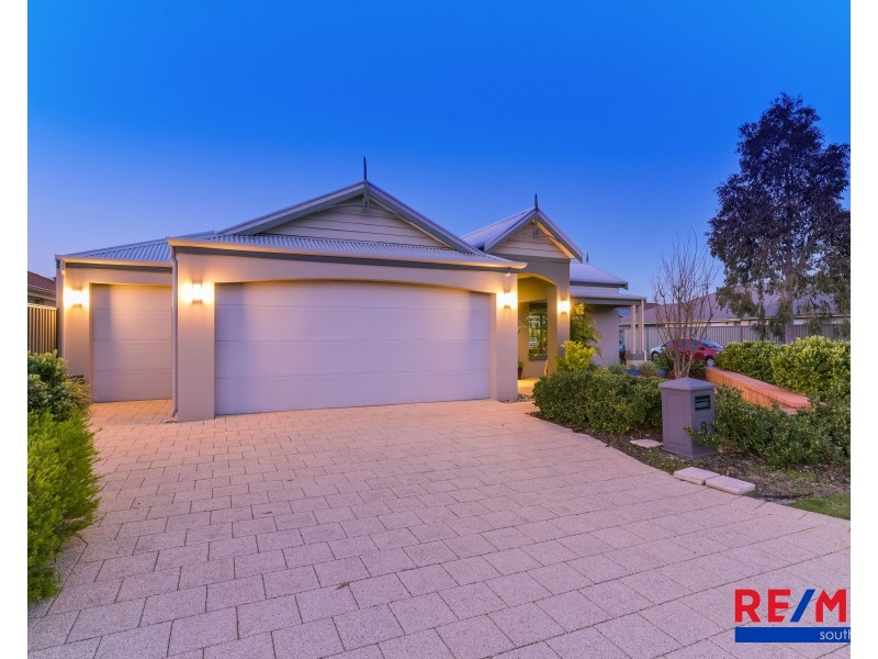 8 Silvershot Avenue, Harrisdale WA 6112