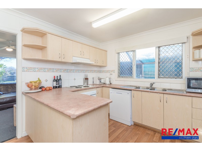 27 Pontiac Avenue, Cloverdale WA 6105