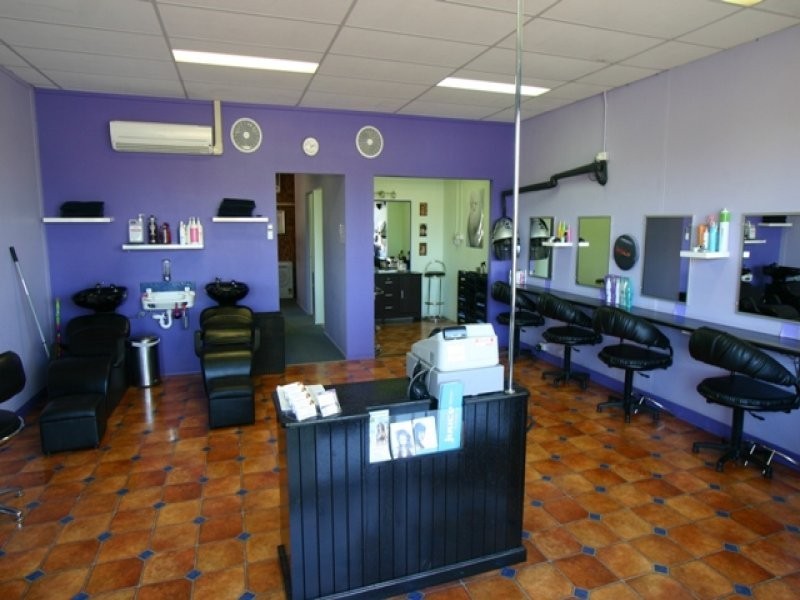 Shop 3/25 Takalvan Street, Bundaberg West QLD 4670