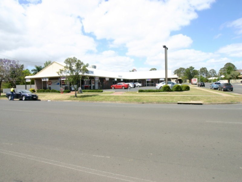 2/90 Gavin Street, Bundaberg North QLD 4670