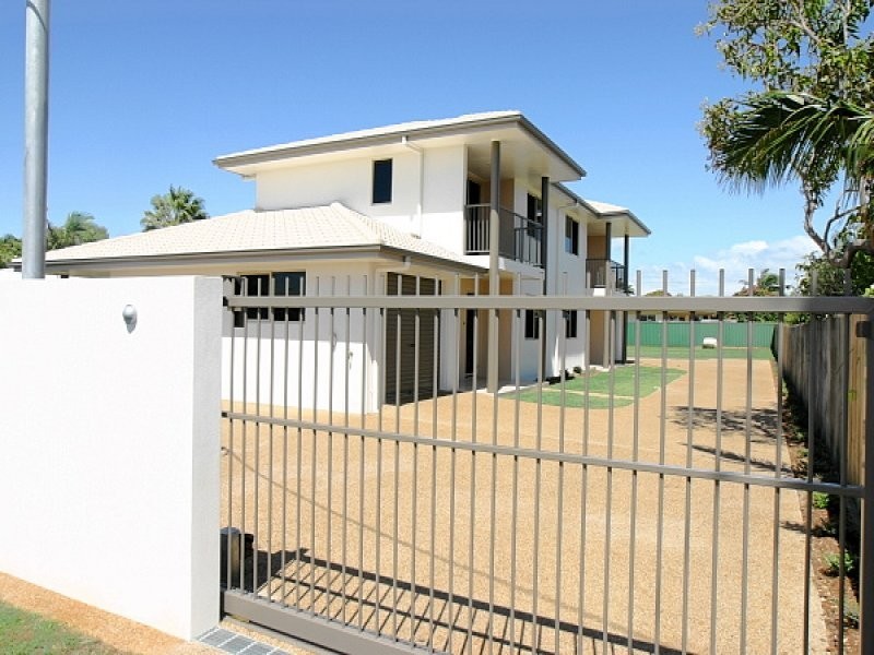 1/24 Nielsen Avenue, Burnett Heads QLD 4670