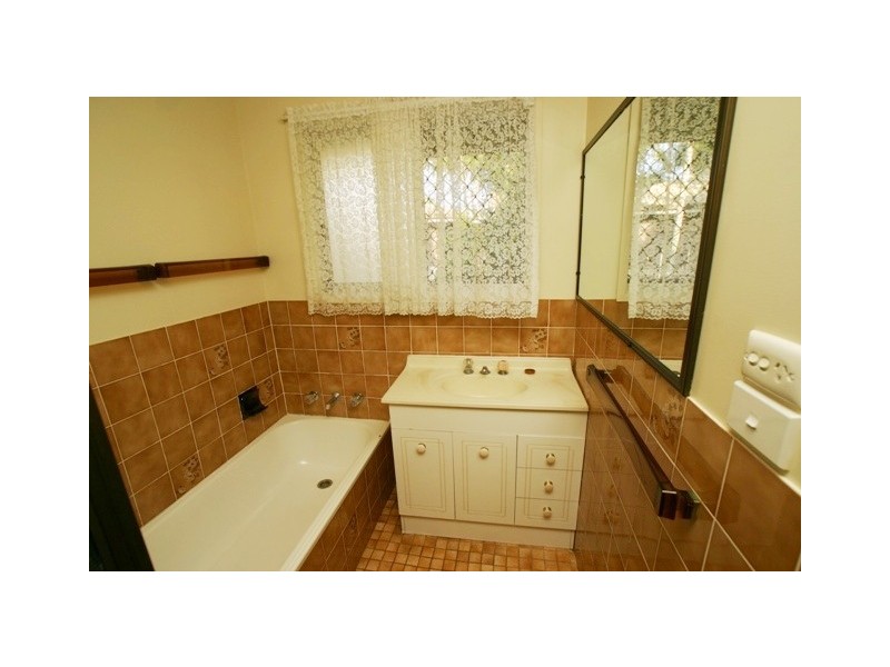 67 Sunset Drive, Thabeban QLD 4670