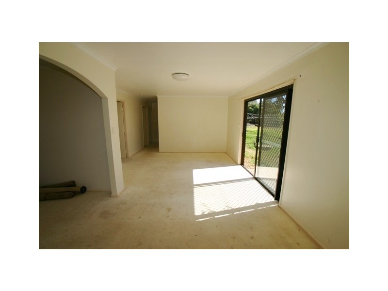 10 Spray Street, Burnett Heads QLD 4670
