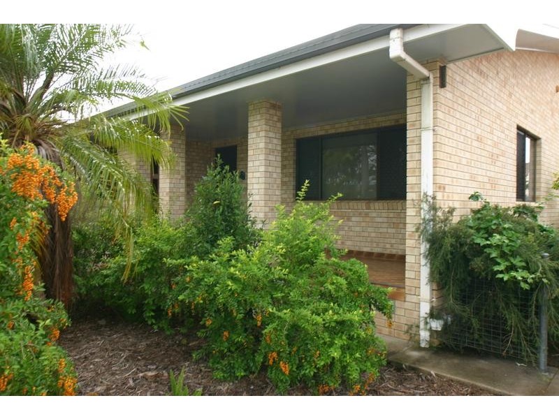 Avenell Heights QLD 4670