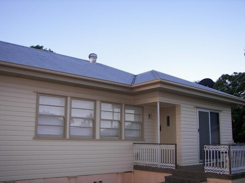 10 Adams Street, Bundaberg West QLD 4670