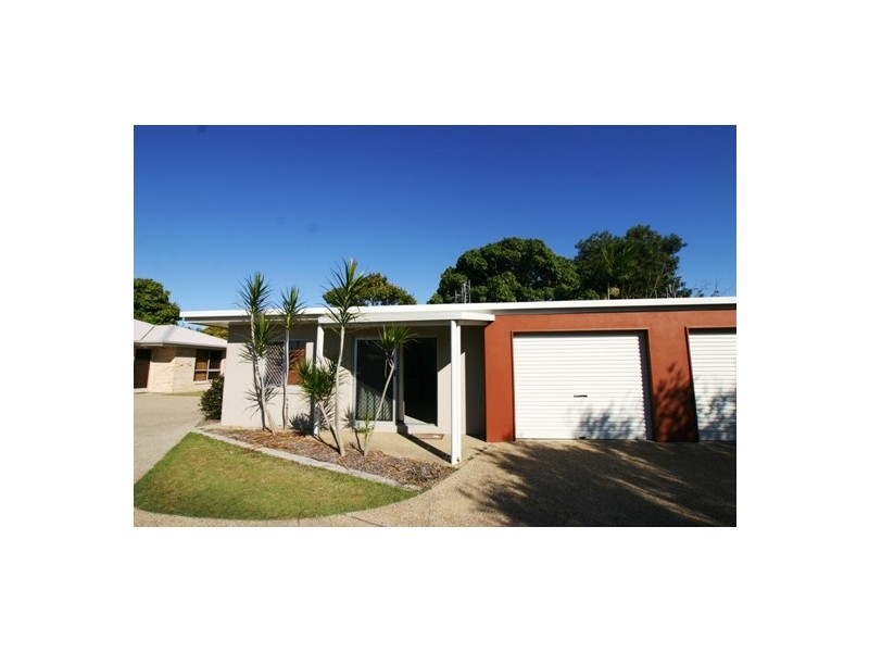 2/4 High Street, Walkervale QLD 4670