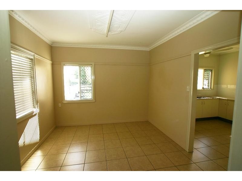 Walkervale QLD 4670
