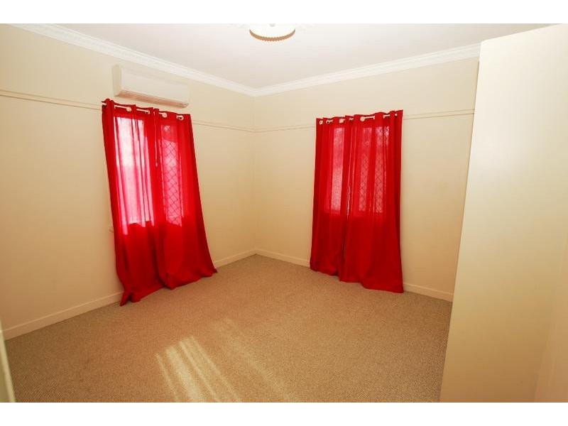 Walkervale QLD 4670