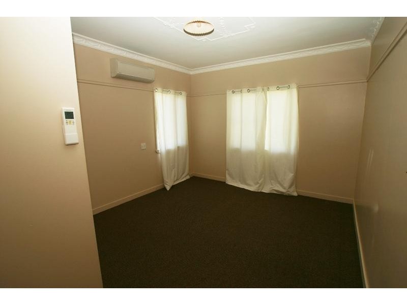 Walkervale QLD 4670