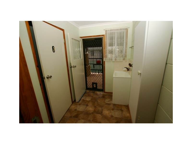 1/5 Chippindall Court, Avenell Heights QLD 4670