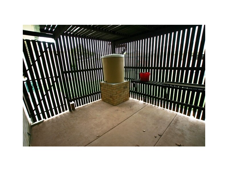 1/5 Chippindall Court, Avenell Heights QLD 4670