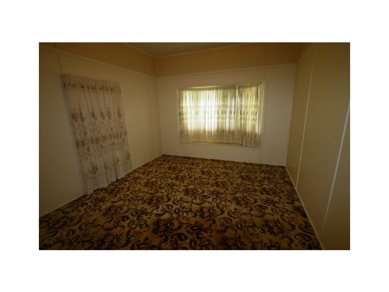 16 Mt Perry Road, Bundaberg North QLD 4670