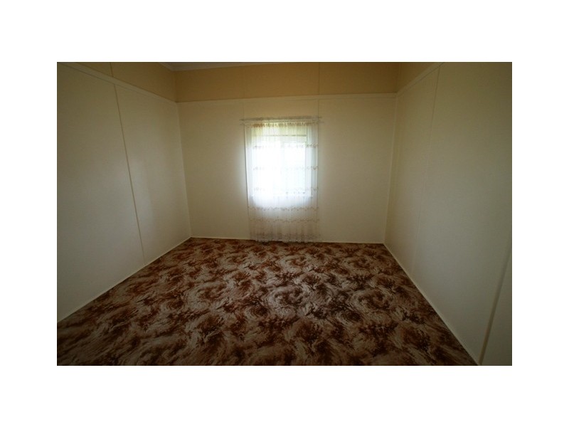 16 Mt Perry Road, Bundaberg North QLD 4670