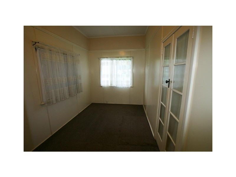 16 Mt Perry Road, Bundaberg North QLD 4670