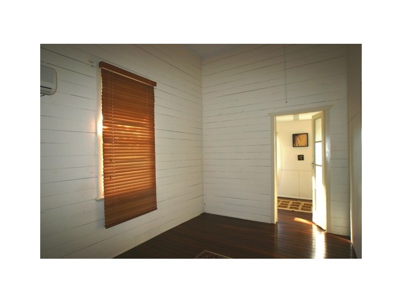 Svensson Heights QLD 4670