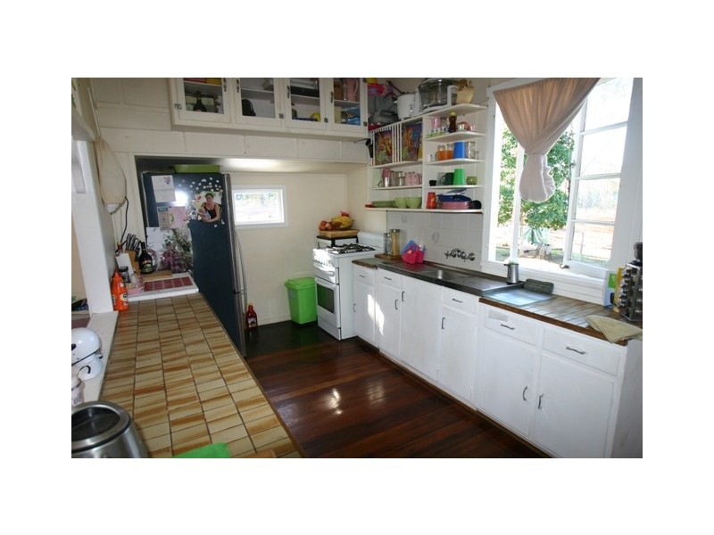 15 Rosella Drive, South Kolan QLD 4670