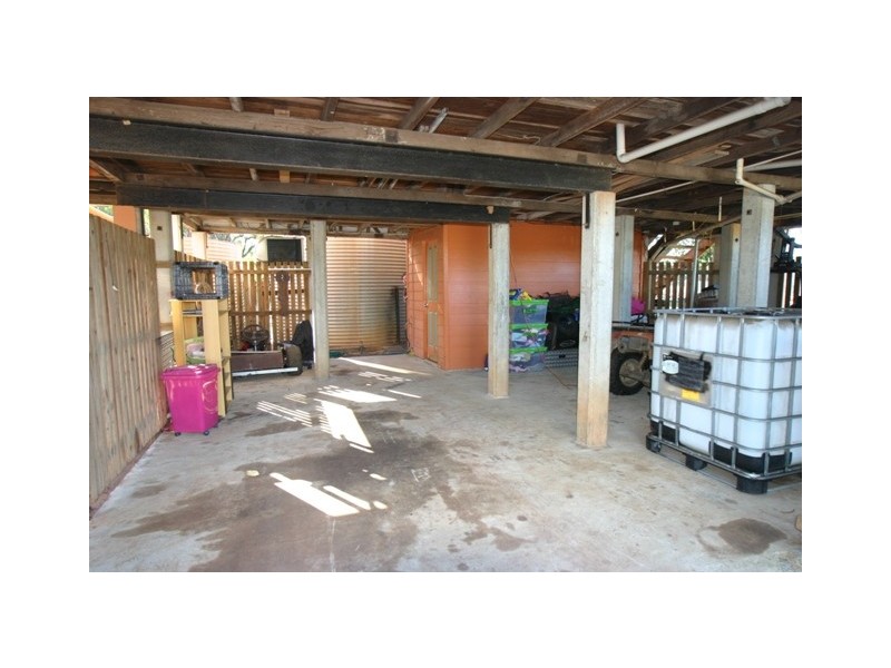 15 Rosella Drive, South Kolan QLD 4670