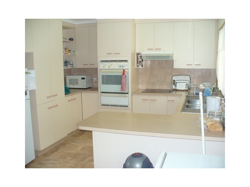 32 Smiths Road, Avoca QLD 4670